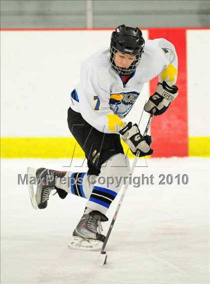 Thumbnail 3 in Trumbull vs. Avon (CIAC Division 2 Quarterfinal) photogallery.