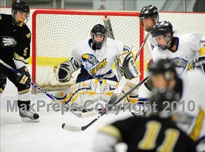 Thumbnail 3 in Trumbull vs. Avon (CIAC Division 2 Quarterfinal) photogallery.