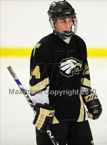 Thumbnail 1 in Trumbull vs. Avon (CIAC Division 2 Quarterfinal) photogallery.