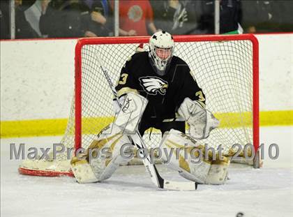 Thumbnail 1 in Trumbull vs. Avon (CIAC Division 2 Quarterfinal) photogallery.