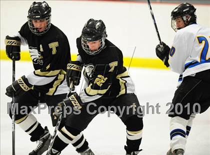 Thumbnail 1 in Trumbull vs. Avon (CIAC Division 2 Quarterfinal) photogallery.
