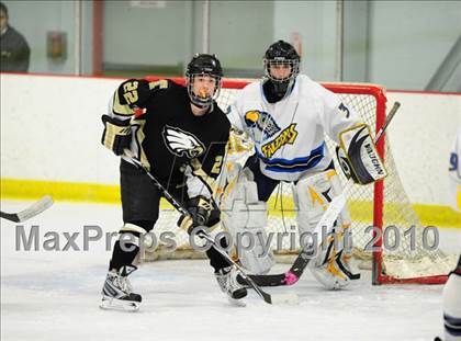 Thumbnail 2 in Trumbull vs. Avon (CIAC Division 2 Quarterfinal) photogallery.
