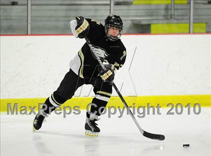 Thumbnail 1 in Trumbull vs. Avon (CIAC Division 2 Quarterfinal) photogallery.