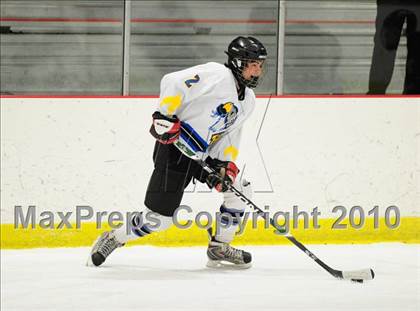 Thumbnail 3 in Trumbull vs. Avon (CIAC Division 2 Quarterfinal) photogallery.