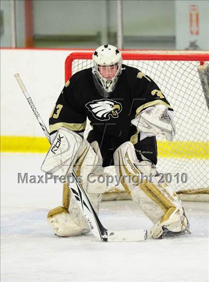 Thumbnail 1 in Trumbull vs. Avon (CIAC Division 2 Quarterfinal) photogallery.