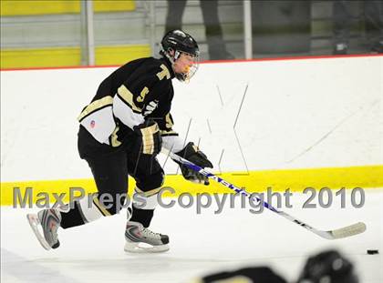 Thumbnail 2 in Trumbull vs. Avon (CIAC Division 2 Quarterfinal) photogallery.