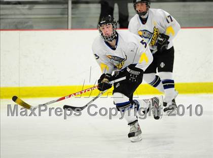 Thumbnail 1 in Trumbull vs. Avon (CIAC Division 2 Quarterfinal) photogallery.
