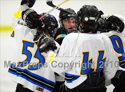 Thumbnail 3 in Trumbull vs. Avon (CIAC Division 2 Quarterfinal) photogallery.