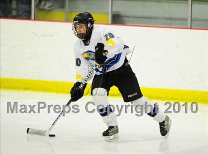 Thumbnail 1 in Trumbull vs. Avon (CIAC Division 2 Quarterfinal) photogallery.