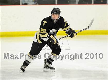 Thumbnail 2 in Trumbull vs. Avon (CIAC Division 2 Quarterfinal) photogallery.