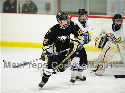 Thumbnail 1 in Trumbull vs. Avon (CIAC Division 2 Quarterfinal) photogallery.