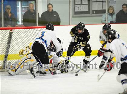 Thumbnail 1 in Trumbull vs. Avon (CIAC Division 2 Quarterfinal) photogallery.