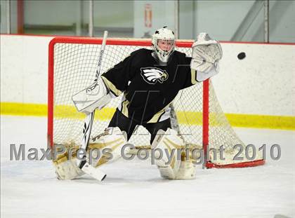 Thumbnail 2 in Trumbull vs. Avon (CIAC Division 2 Quarterfinal) photogallery.