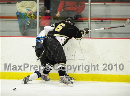 Thumbnail 3 in Trumbull vs. Avon (CIAC Division 2 Quarterfinal) photogallery.