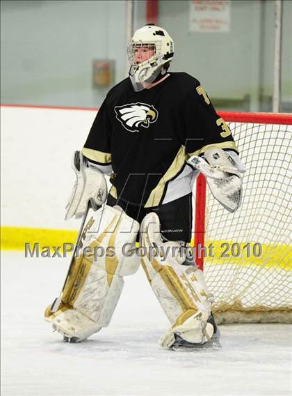 Thumbnail 3 in Trumbull vs. Avon (CIAC Division 2 Quarterfinal) photogallery.