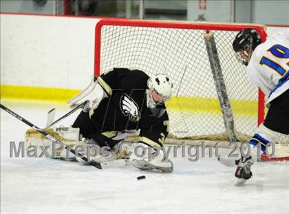 Thumbnail 2 in Trumbull vs. Avon (CIAC Division 2 Quarterfinal) photogallery.