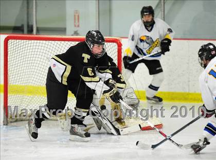 Thumbnail 2 in Trumbull vs. Avon (CIAC Division 2 Quarterfinal) photogallery.