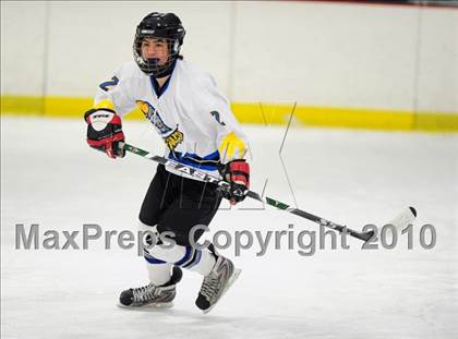Thumbnail 1 in Trumbull vs. Avon (CIAC Division 2 Quarterfinal) photogallery.