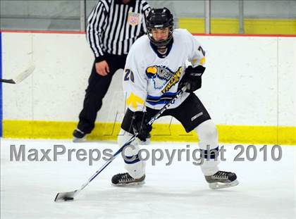 Thumbnail 2 in Trumbull vs. Avon (CIAC Division 2 Quarterfinal) photogallery.