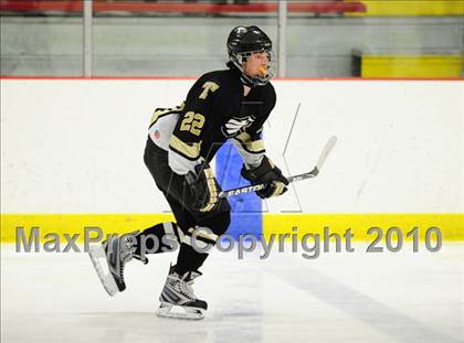 Thumbnail 1 in Trumbull vs. Avon (CIAC Division 2 Quarterfinal) photogallery.
