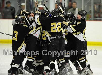 Thumbnail 2 in Trumbull vs. Avon (CIAC Division 2 Quarterfinal) photogallery.