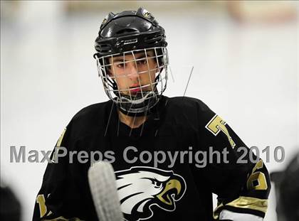 Thumbnail 2 in Trumbull vs. Avon (CIAC Division 2 Quarterfinal) photogallery.
