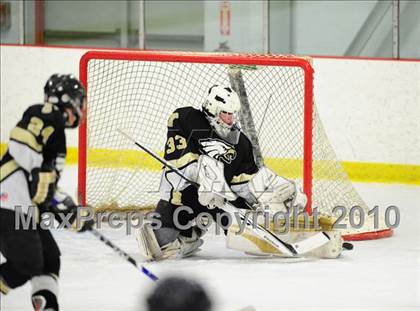 Thumbnail 2 in Trumbull vs. Avon (CIAC Division 2 Quarterfinal) photogallery.