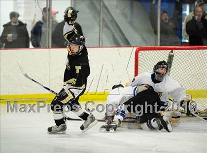 Thumbnail 1 in Trumbull vs. Avon (CIAC Division 2 Quarterfinal) photogallery.