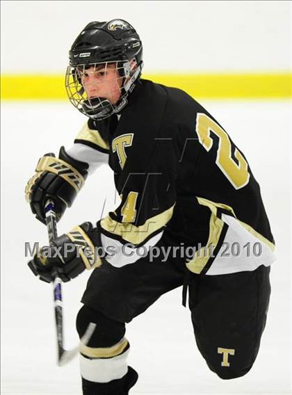Thumbnail 2 in Trumbull vs. Avon (CIAC Division 2 Quarterfinal) photogallery.