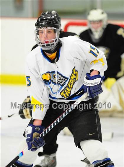 Thumbnail 3 in Trumbull vs. Avon (CIAC Division 2 Quarterfinal) photogallery.
