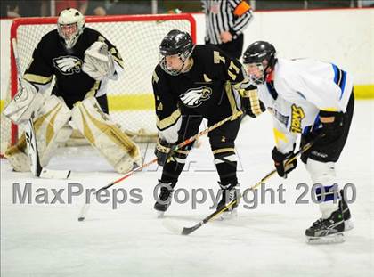 Thumbnail 2 in Trumbull vs. Avon (CIAC Division 2 Quarterfinal) photogallery.