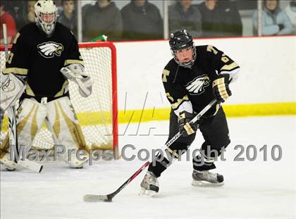 Thumbnail 3 in Trumbull vs. Avon (CIAC Division 2 Quarterfinal) photogallery.