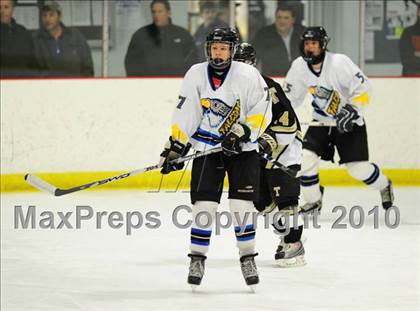 Thumbnail 2 in Trumbull vs. Avon (CIAC Division 2 Quarterfinal) photogallery.