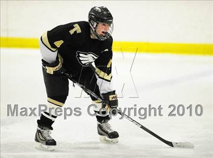 Thumbnail 2 in Trumbull vs. Avon (CIAC Division 2 Quarterfinal) photogallery.