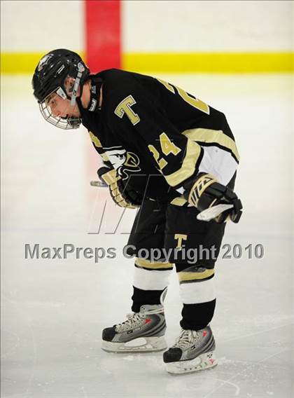 Thumbnail 1 in Trumbull vs. Avon (CIAC Division 2 Quarterfinal) photogallery.