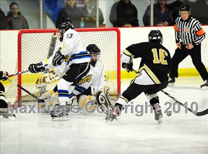 Thumbnail 2 in Trumbull vs. Avon (CIAC Division 2 Quarterfinal) photogallery.