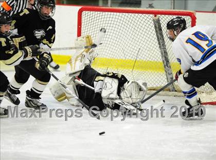 Thumbnail 2 in Trumbull vs. Avon (CIAC Division 2 Quarterfinal) photogallery.