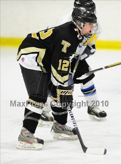 Thumbnail 2 in Trumbull vs. Avon (CIAC Division 2 Quarterfinal) photogallery.