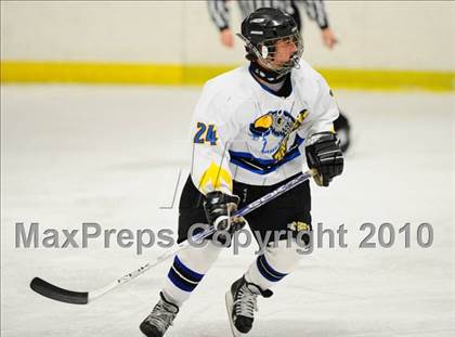 Thumbnail 3 in Trumbull vs. Avon (CIAC Division 2 Quarterfinal) photogallery.