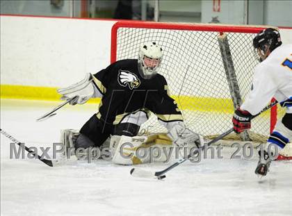 Thumbnail 3 in Trumbull vs. Avon (CIAC Division 2 Quarterfinal) photogallery.