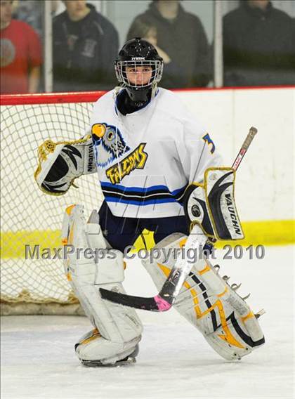 Thumbnail 2 in Trumbull vs. Avon (CIAC Division 2 Quarterfinal) photogallery.