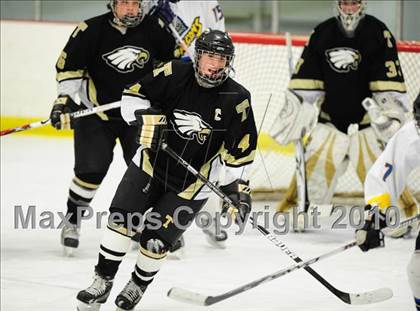 Thumbnail 2 in Trumbull vs. Avon (CIAC Division 2 Quarterfinal) photogallery.