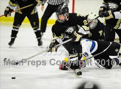 Thumbnail 3 in Trumbull vs. Avon (CIAC Division 2 Quarterfinal) photogallery.
