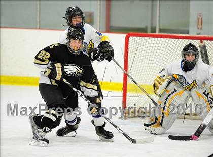Thumbnail 3 in Trumbull vs. Avon (CIAC Division 2 Quarterfinal) photogallery.