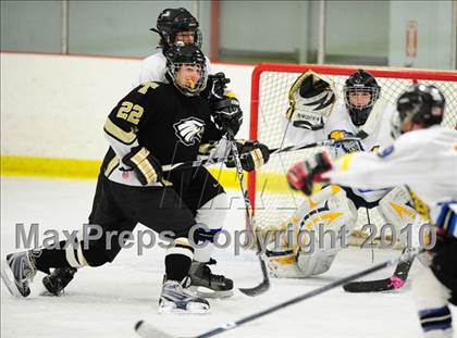 Thumbnail 2 in Trumbull vs. Avon (CIAC Division 2 Quarterfinal) photogallery.