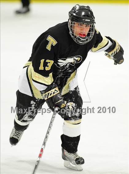 Thumbnail 1 in Trumbull vs. Avon (CIAC Division 2 Quarterfinal) photogallery.