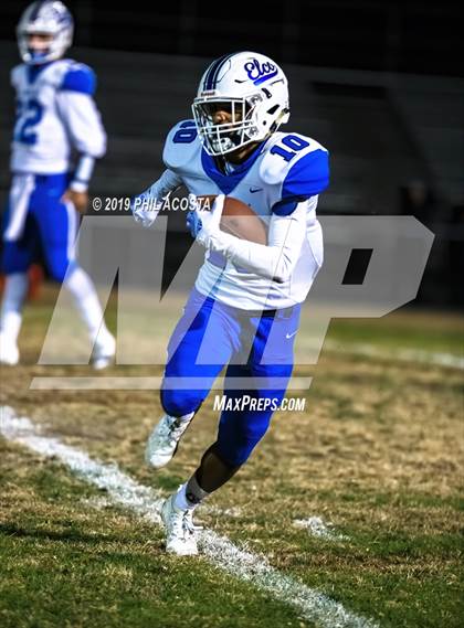 Thumbnail 2 in El Camino Real vs Eagle Rock (CIF LACS D1 Playoff) photogallery.