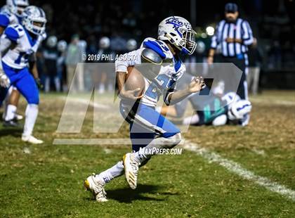 Thumbnail 3 in El Camino Real vs Eagle Rock (CIF LACS D1 Playoff) photogallery.