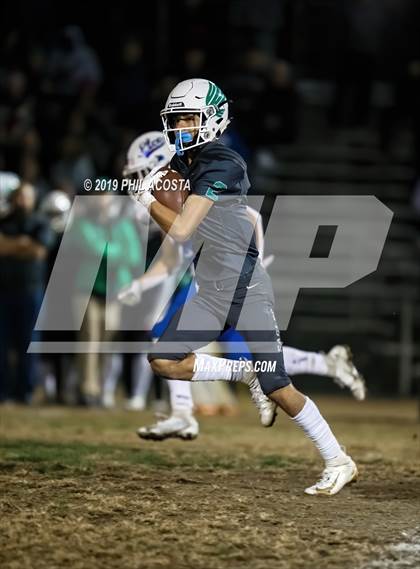 Thumbnail 3 in El Camino Real vs Eagle Rock (CIF LACS D1 Playoff) photogallery.