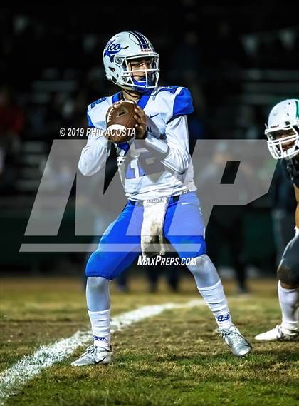 Thumbnail 3 in El Camino Real vs Eagle Rock (CIF LACS D1 Playoff) photogallery.